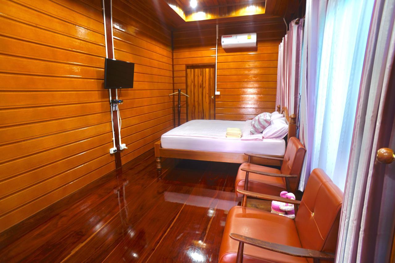 Bansuwan Homestay Amphawa Εξωτερικό φωτογραφία
